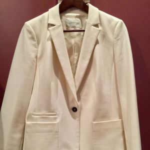 Winter white structured blazer - well looked after